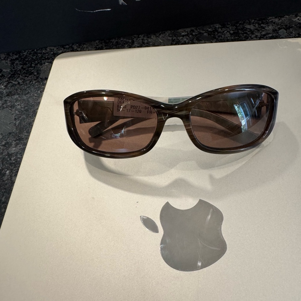 Stylish Brown Sunglasses